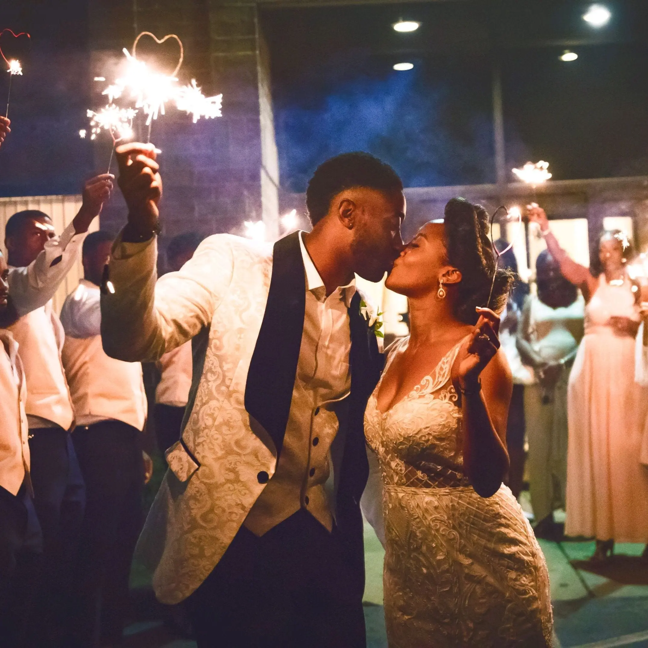 Heart Shaped Sparklers for Weddings Heart Shaped Sparklers for Weddings