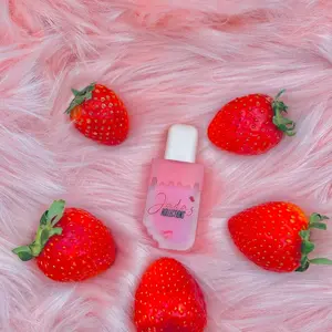 Jada's Kollection Yummy Strawberry Bit Ice Cream Lipgloss