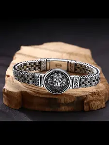 New Bold Lion Head Woven Bracelet, High-End Handmade Trendy Vintage Distressed Craft Bracelet, Stylish Accessory for Fashion Lovers