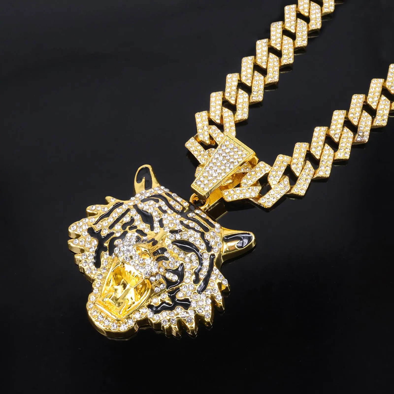 LuxeLoop Bold Roaring Tiger Head Pendant Neck Chain for Men Women, Trendy Iced Out Hip Hop Streetwear Statement Necklace, Chunky Cuban Link Fashion Neck Accessory, Viral Y2K Aesthetic Club Party Outfit Matching Neck Piece, Versatile Layerable Daily Night