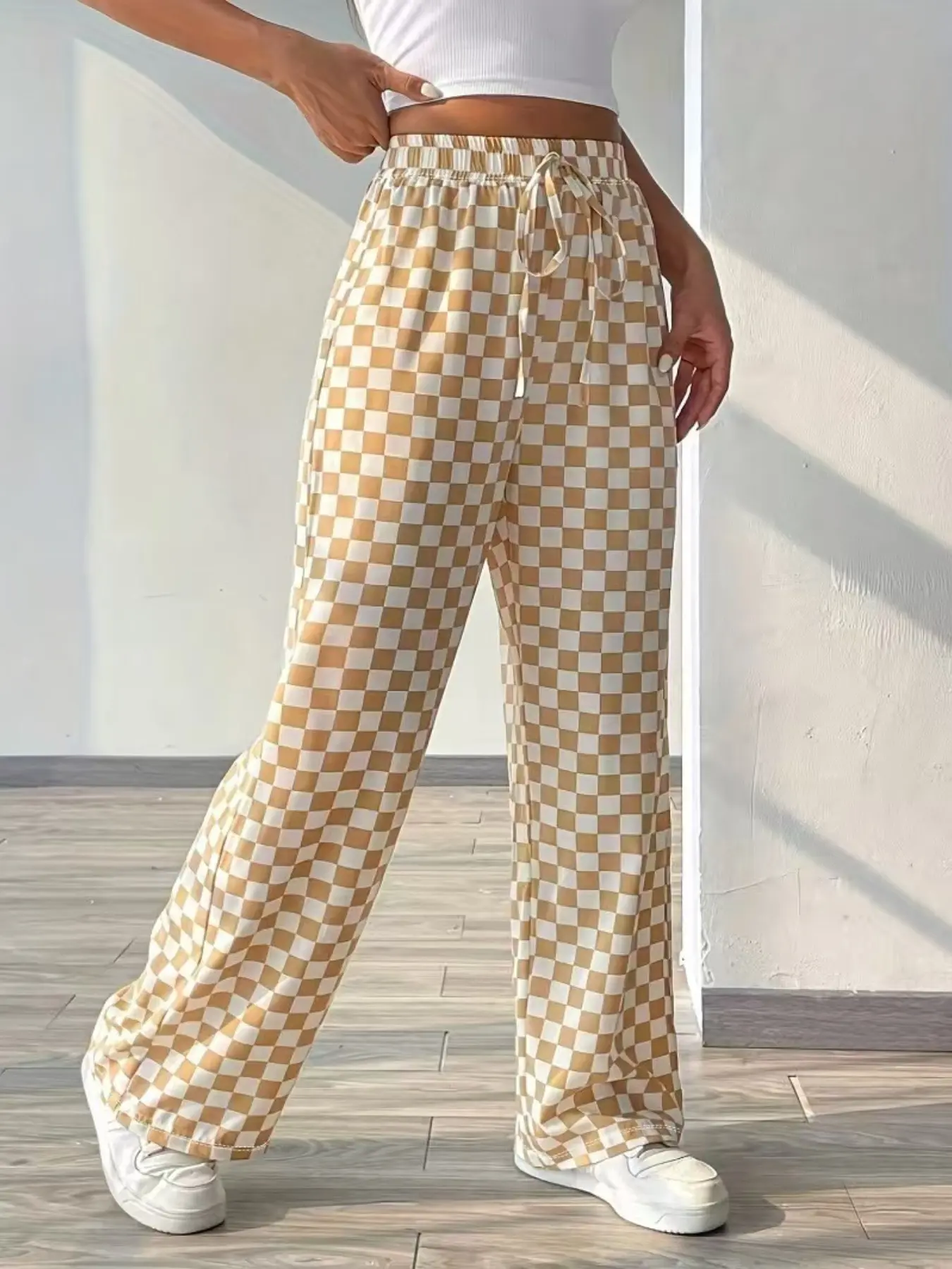 Women's Black White Checkerboard Print High Waist Fit Wide Leg Pants Elastic Waist Drawstring Casual Loose Trousers with Pockets Streetwear Fashion Pants for Daily Wear Casual Comfy Trousers