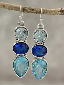A Set of Simple Women'S Pendant Earrings, Statement Earrings Adorned with Three Shades of Rhinestones, Featuring Tassels. Perfect for Daily Wear, Unique Gifts for Anniversaries, And Christmas, These Earrings Offer a Distinctive Charm Suitable for