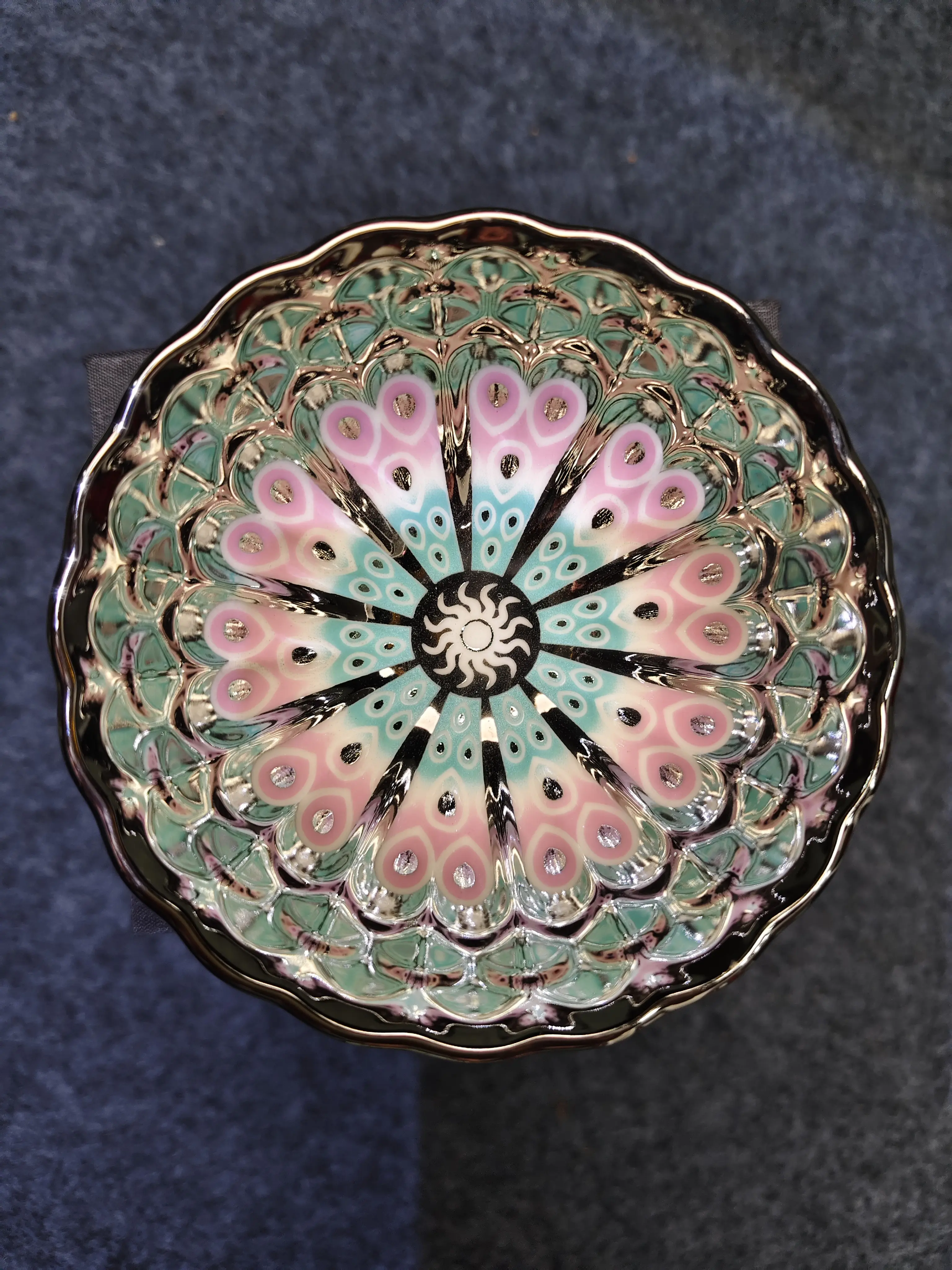 Peacock Tail Sunflower Iridescent Teacup — Single High‑End Master‑Handcrafted Men’s Large‑Capacity Tea Cup for Personal Use