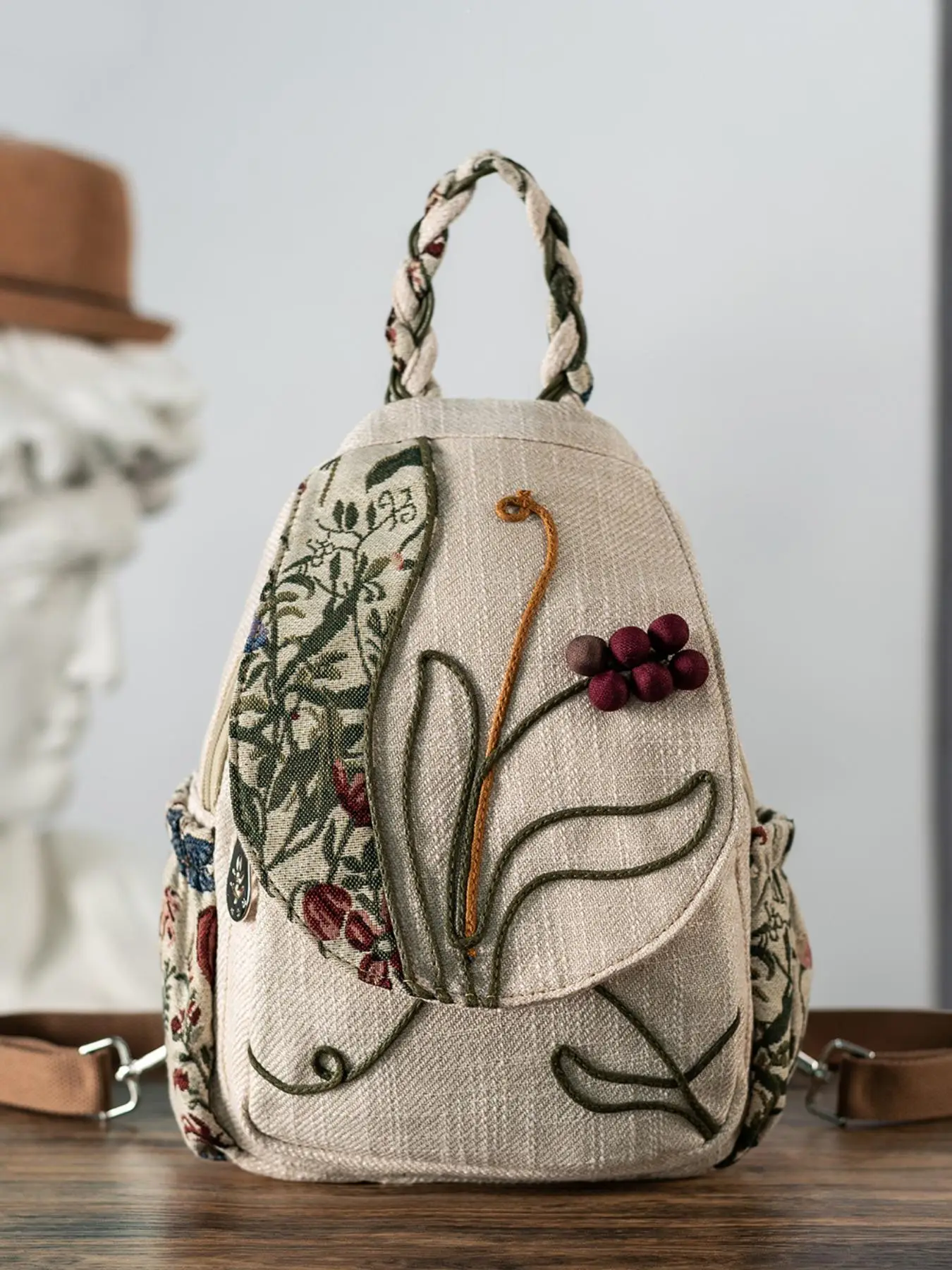 Boho Style Embroidered Backpack, Bohemian Vintage Style Multi-compartment Backpack, Fashionable Backpack for Women & Men