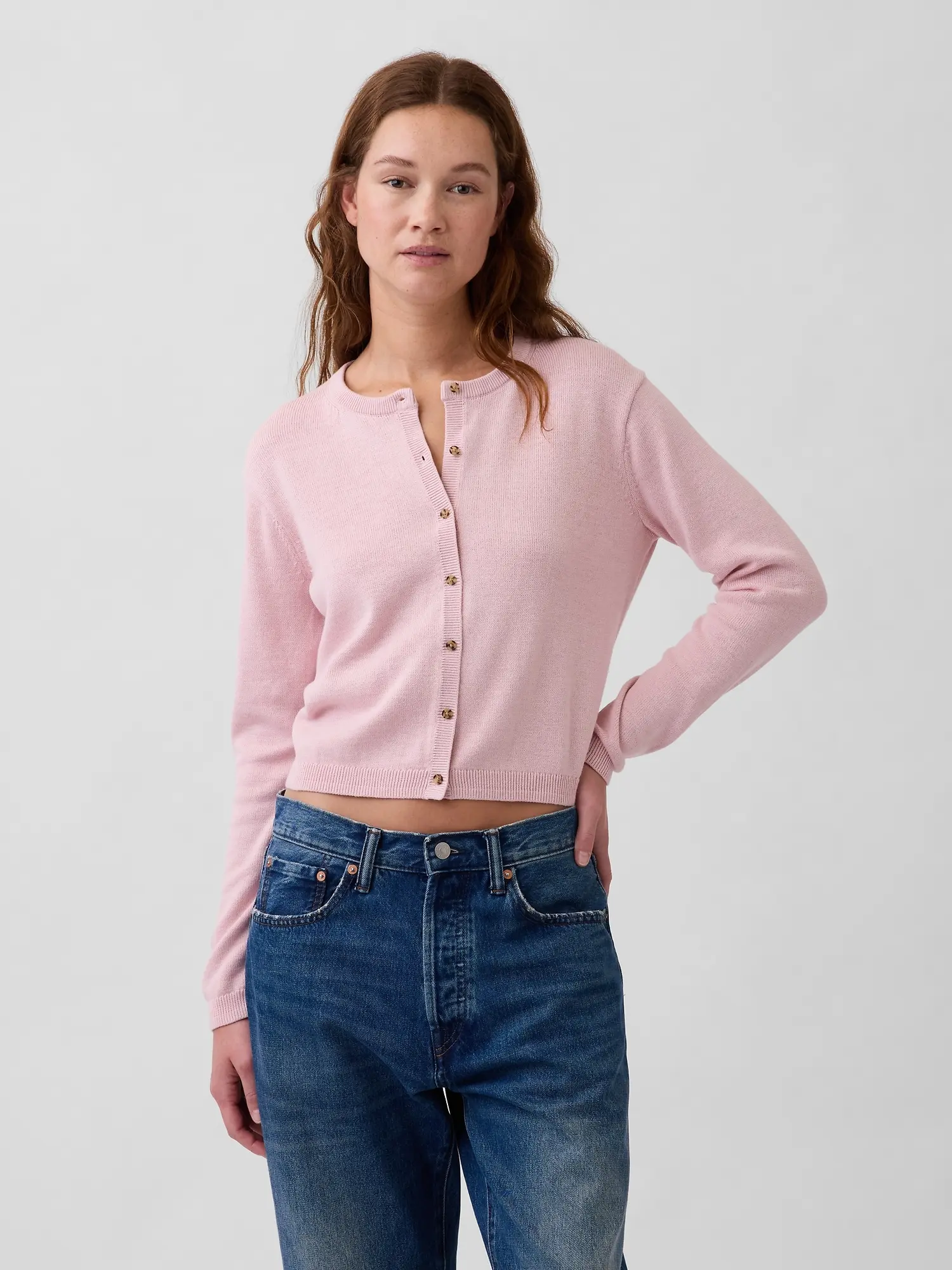 Gap Women's 100% Cotton Relaxed Crop Cardigan Sweater Gap Women's 100% Cotton Relaxed Crop Cardigan Sweater