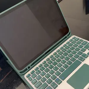 Free Mouse Touchpad Folding Wireless Tablet Portable Keyboard for iPad 10 2022 Pro 11 Air 6 Air 5 4 Case Air 3 Pro 10.5 10.2 8th 9 Gen Magnetic Keyboard Case