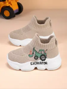 Breathable Outdoor Walking Shoes for Kids, Sporty Breathable Shoes, Comfortable Children Sports Shoes for Boys & Girls, Ideal for Spring & Fall, Athletic Sneaker Footwear, Trainer Footwear