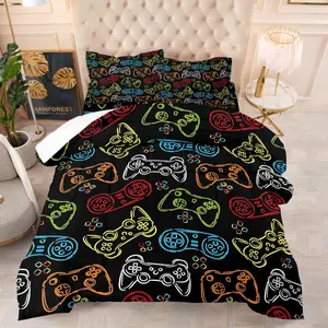 Cute Cartoon Game Theme Quilted Comforter Set, Colorful Line Art Game Controller Print on Black Background, Teen Boys' Gaming Rooms & Playful Bedroom Decor, 1 Quilt and 1-2 Pillowcase Without Cores