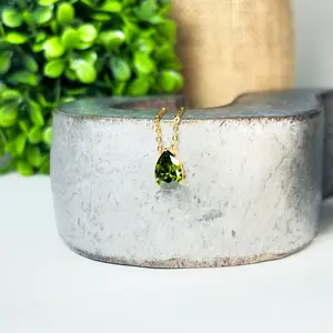 Dainty Peridot Birthstone Necklace - Pear Cut Gemstone Pendant - 18k Gold Necklace - Minimalist Design - Personalized Birthstone Jewelry - Adjustable Chain Length