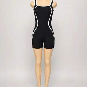 Ribbed Contrast Trim Romper – Available in S/M and L/XL Sizes Enterizo Deportivo Acanalado con Contraste Blanco – Disponible en Tallas S/M y L/XL