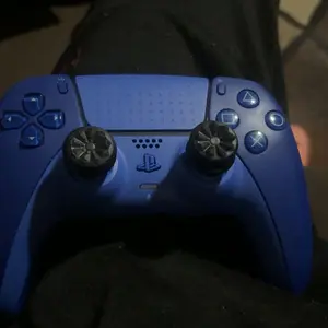 Professional Thumbsticks for PS4 & PS5, Purple Black White, Improved Accuracy & Comfort, Non-Slip Grip, Controller Accessories & Precision Rings Aim Assist Motion Control for PS4 PS5 Xbox One XBX Switch Pro Scuf Controller  (Black/Purple/Green)