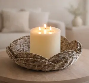 Willow Scallop Tray Willow Scallop Tray