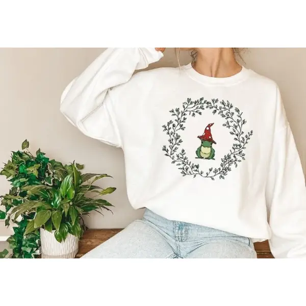 Frog Witch Sweatshirt Frog and Toad Sweater Cottagecore Clothing Botanical Sweater Witchy Aesthetic Goblincore Clothes Vintage Frog Hoodie