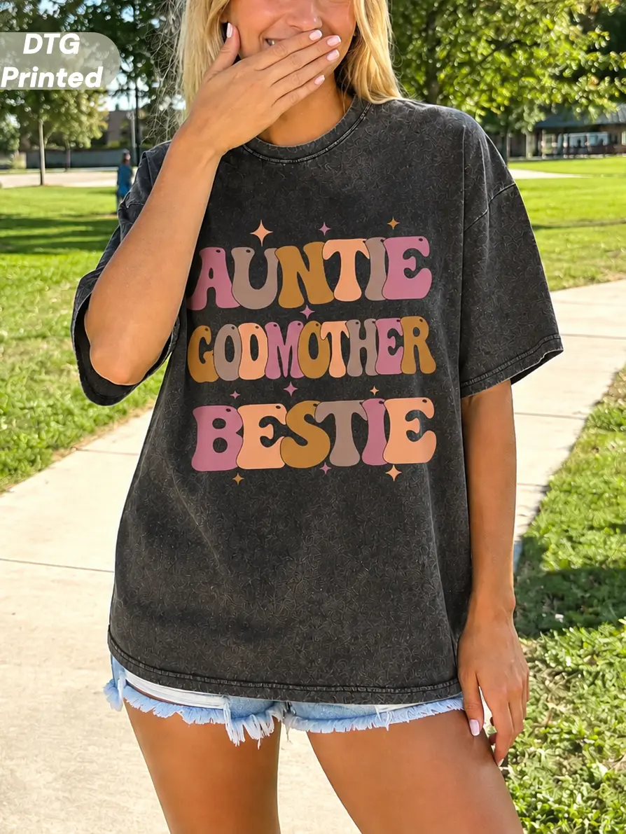MUSEBEAU Auntie Godmother Bestie Washed Vintage DTG Printed Washed Graphic tshirt, Best Auntie ,Aunt Gift,Heavyweight Short-Sleeve Menswear Top Godmother Announcement Womenswear, Bestie, Favorite Aunt, Gift For Her, Cute Auntie Gift Fit Hoodie,Summer