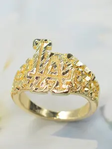 Unisex Copper Alloy Letter Ring, Geometric Texture Design, Ideal Gift for All Occasions, Street Style Jewelry Accessory