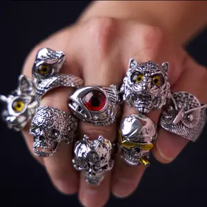 8pcs Ring Set Punk Chunky Gothic Silvery Vintage Ring Large Ring Skull Cat Lion Snake Ring Size Adjustable