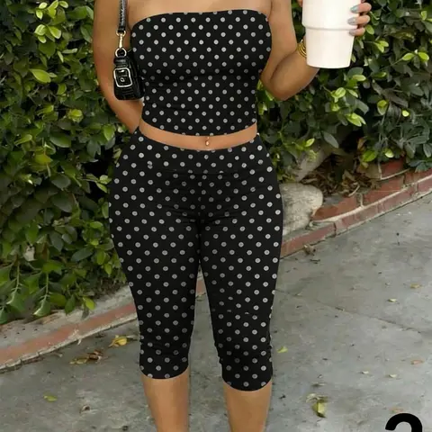 2026 Women's Polka Dot 2 Piece Outfit Set, Strapless Tube Crop Top + High Waisted Capri Leggings, Y2K Retro Aesthetic Streetwear, Soft Stretchy Fabric for Daily Wear, Brunch, Vacation, Casual Trendy Summer Clothes