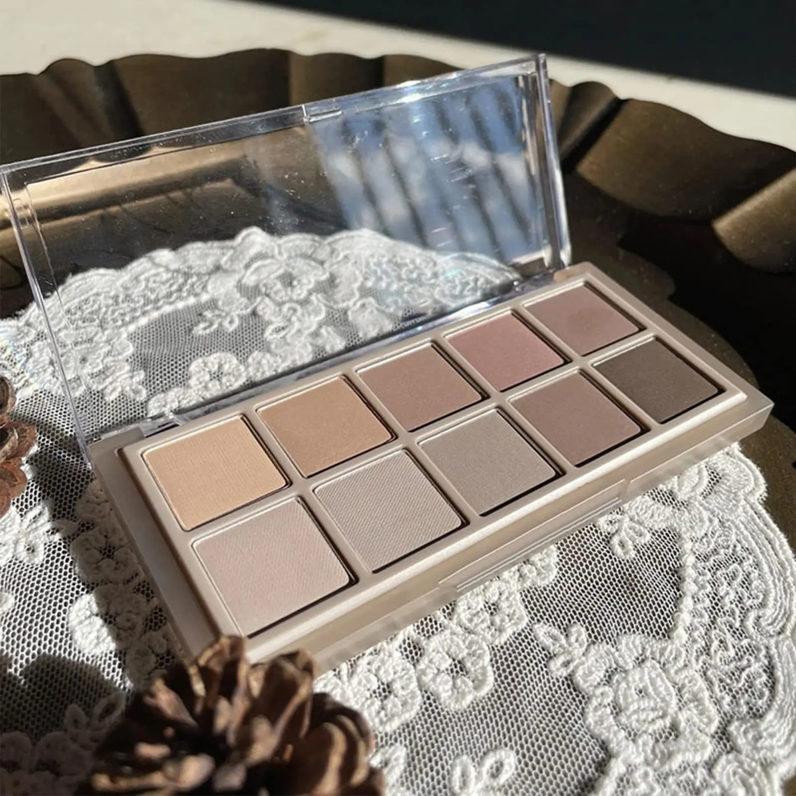 10-Color Matte Eyeshadow Palette – Gray & Brown Shades, Neutral Taupe for Natural Nude Makeup, Ultra-Blendable & Long-Lasting, Perfect for Mature Skin