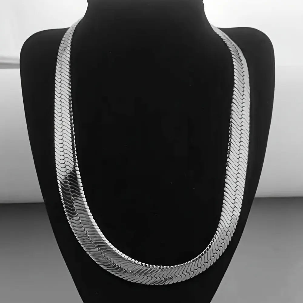 1PIC 5mm wide chain necklace for men, classic neck jewelry with squid bone chain. Men's Hip Cuban Chain Style Necklace 20 inches, 24 inches