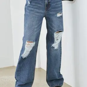 Distressed High Waist Jeans - Hammer Collection