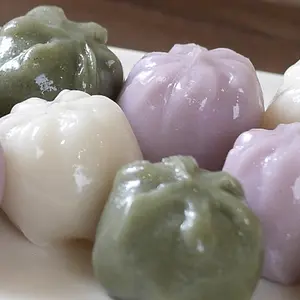 Assorted Ggultteok (Honey Rice Cakes) 350g