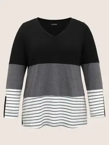 BLOOMCHIC Women's Plus Size Colorblock Contrast Striped V-Neck Spandex T-Shirt - Streetwear Longsleeves Tops with Regular & Flattering Fit Casual Stretchy Comfy [M-6X] 2026 Summer Pick for Mothers' Day 2026 Summer Vibes Vneck Womenswear Swimweek