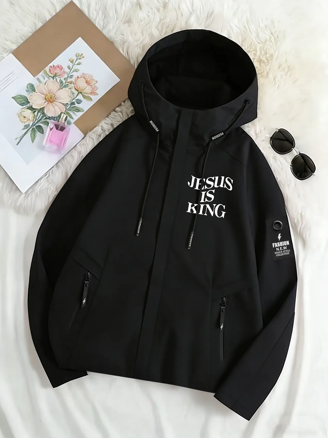 Fashion Casual Women's Hooded Windbreaker Jacket Two Color Options Jesus Is King Print Oversized Fit Regular Version Age-reducing Lazy Street Style Versatile Comfortable Breathable Machine Washable Cool Jacket