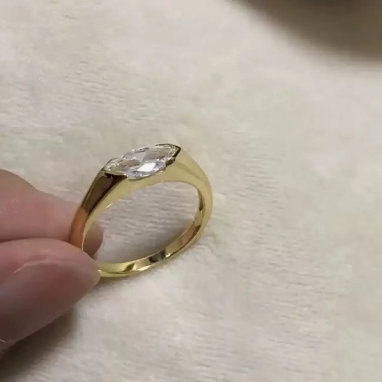 Gold Solitaire CZ Engagement Ring, Luxury Bridal Wedding Band, Simple Classic Eternity Jewelry for Proposal