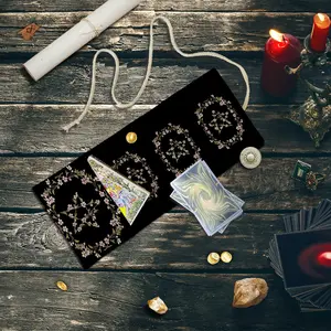 1PC Flower Pentagram decorated Tarot card storage bag, modern style polyester storage bag, suitable for Tarot enthusiasts to store cards, and ideal for astrological ceremony decoration, Divination Bags