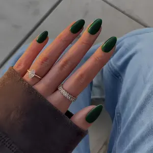 Emerald Green Nails Press on Short Oval Round Press on Nails, Glue on Nails Short Almond Fake Nails, Thick Acrylic False Nails, Solid Colored Stick on Nails for Women 24Pcs
