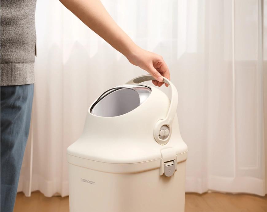 Diaper Pail – Odor-Locking Waste Disposal for the Modern Nursery Designed for parents navigating the daily realities of diaper changes, this diaper pail transforms how nurseries manage waste. DP01