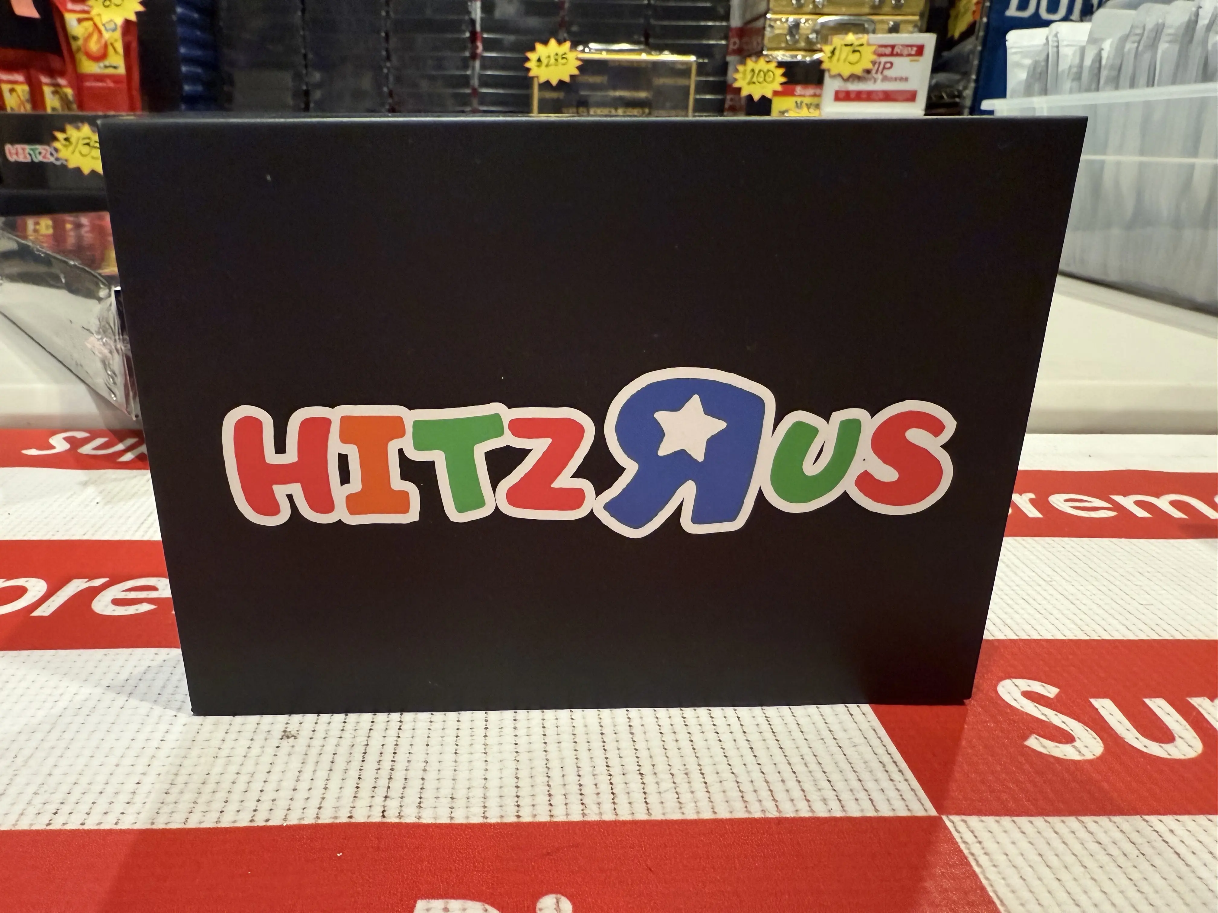 Hitz R Us sports card box