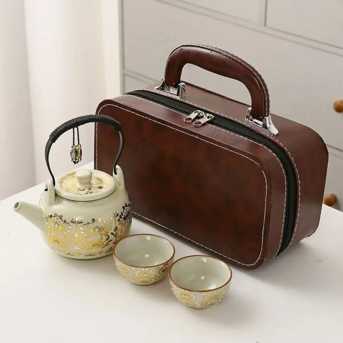 Ruyao Compact Travel-Ready Tea Set, Portable Outdoor Camping Gift Box with Elegant Teapot & Cups in Stylish Brown Case for Easy Transport