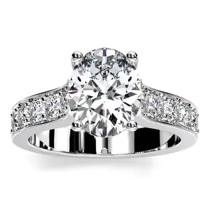 Calluna - Oval Moissanite Engagement Ring