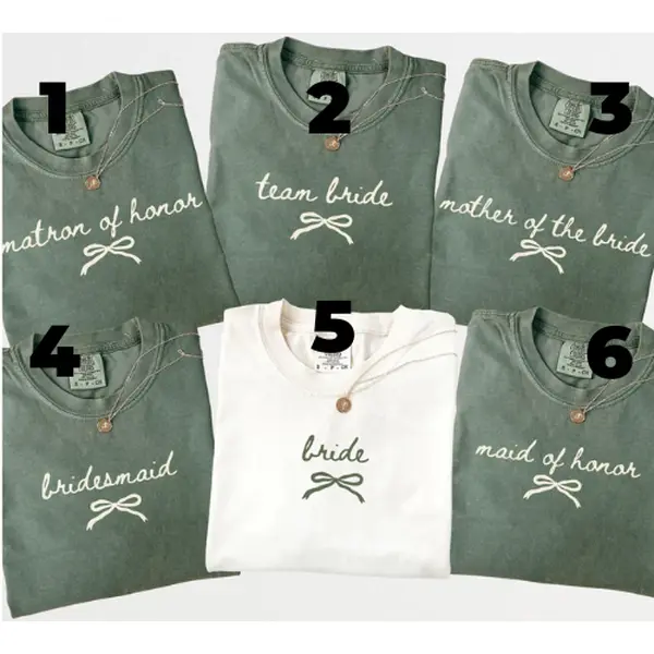Tribu de la Novia Bride's Tribe Bridesmaid Wedding' Women's T-Shirt