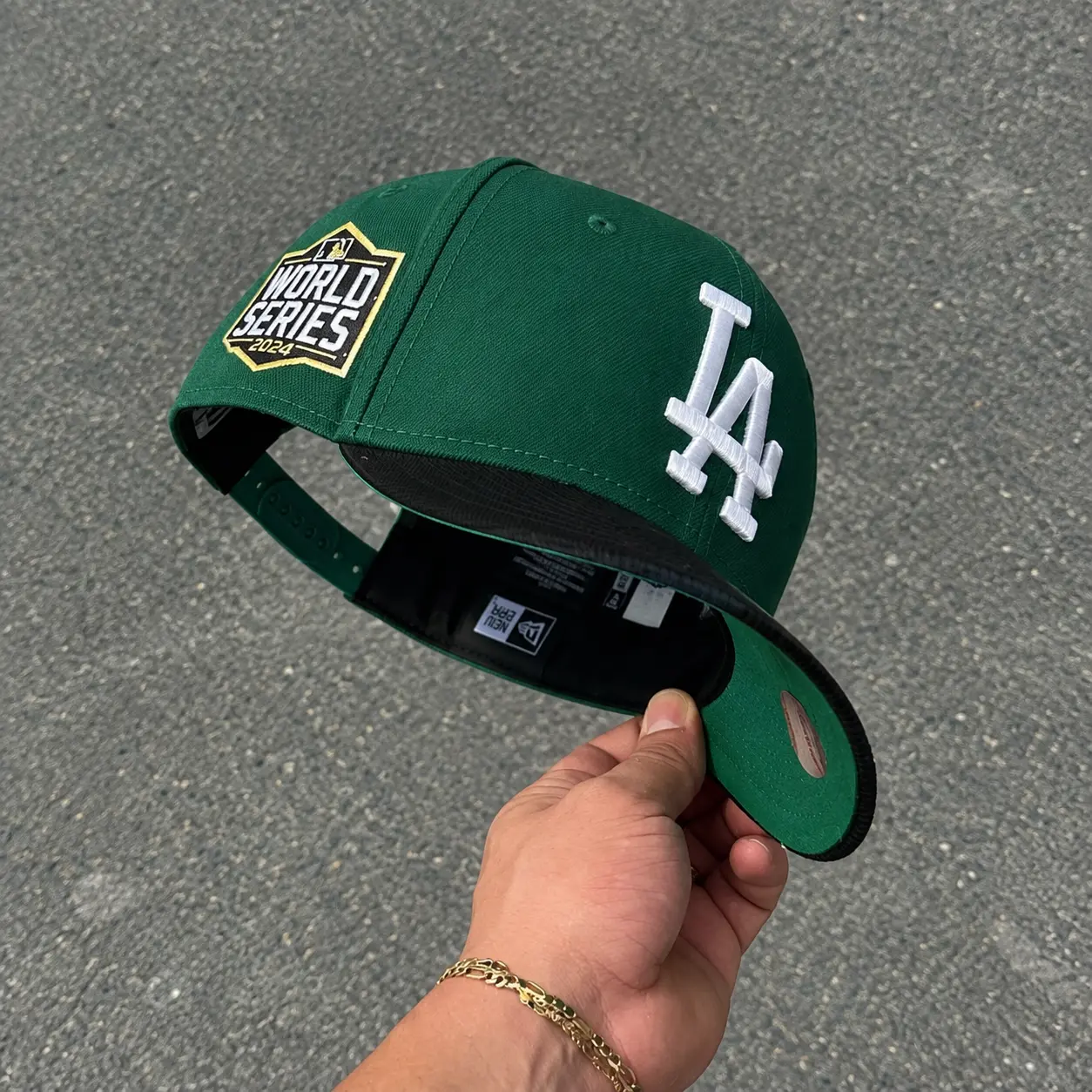 Green New Era LA Dodgers 9FORTY Snapback Hat – Adjustable MLB Baseball Cap, Streetwear Unisex Summer Edition.
