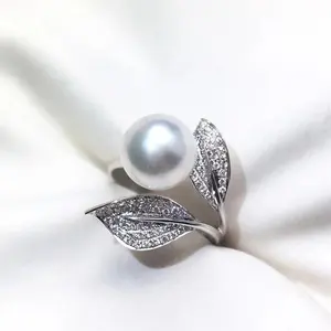 Huitan Newly Designed Imitation Pearl Leaf Rings for Women Silver Color Fashionable Female Rings Wedding Party Sweet Jewelry