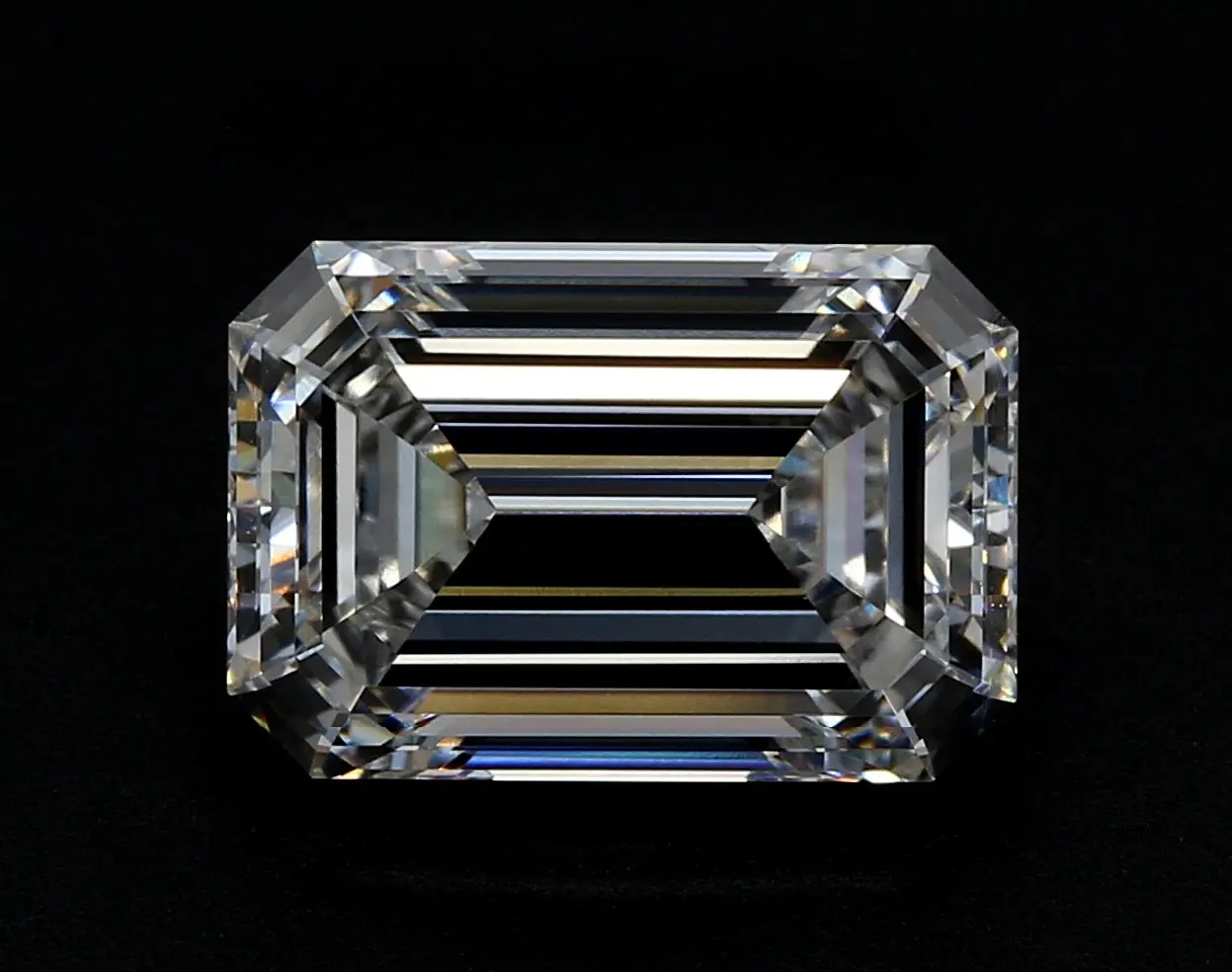 2.58 Carat Emerald Lab Diamond