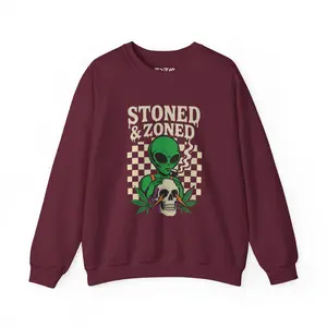 Alien Stoner Heavy Blend Sweatshirt, Space Stoned Alien Crewneck Jumper, Galaxy Weed Smoker Pullover, Alien Leaf Checkerboard, Universe 420