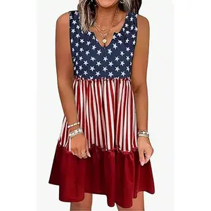 Women's sleeveless dress, printed with the American flag pattern, with a pleated hem design