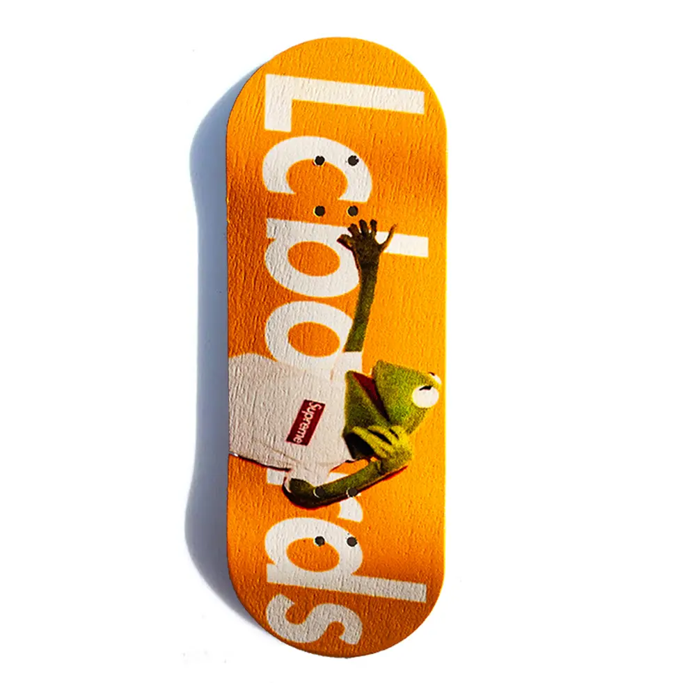 LC BOARDS FINGERBOARD 98X34 KERMIT GRAPHIC WITH FOAM GRIP TAPE LC BOARDS FINGERBOARD 98X34 KERMIT GRAPHIC WITH FOAM GRIP TAPE
