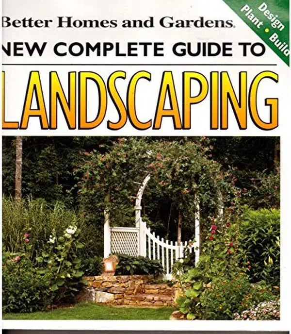 Used Like-New Better Homes and Gardens New Complete Landscaping Guide - Tutorials for Landscape Design, Home Improvements DIY, Design, Plant, Build (Paperback, English)