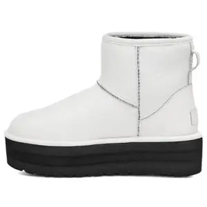 UGG Classic 1130611-UMWH Boot Women's White Black Suede Platform Bootie GBNC354