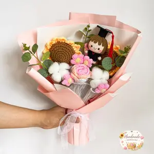 Crochet Graduation Bouquet with Doll – Handmade Class of 2026 Gift with Custom Graduate Doll & Flowers, Graduation Gift for Son