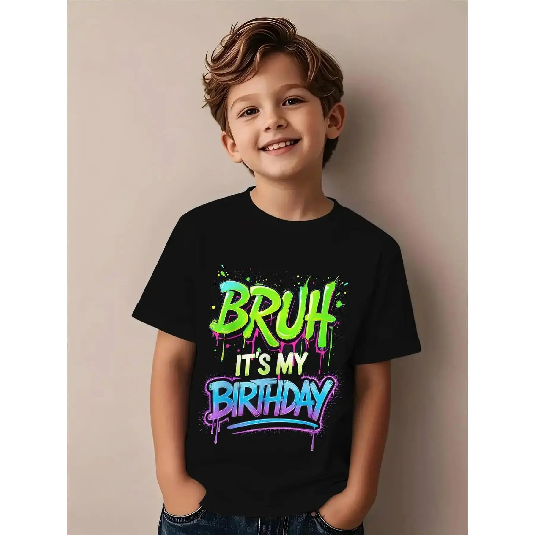 Boys' Black Polyester Crew Neck Short Sleeve T-Shirt - Colorful "BRUH IT'S MY BIRTHDAY" Graffiti Print, Minimalist Birthday Theme Top for All Seasons Celebrations, Everyday Wear, Graphic
