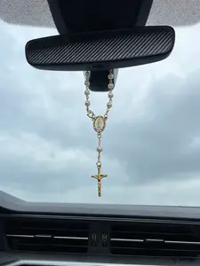 Aesthetic Pearl Car Mirror Hanging Accessories | Chic Handmade Rearview Mirror Charm, Boho Car Interior Decoration, Elegant White Pearl Ornament for Girls & Women