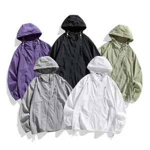 Men's Lightweight Sun Protection Hooded Jacket, Quick Dry Breathable Windbreaker, UV Protection Packable Casual Coat for Summer Outdoor & Streetwear