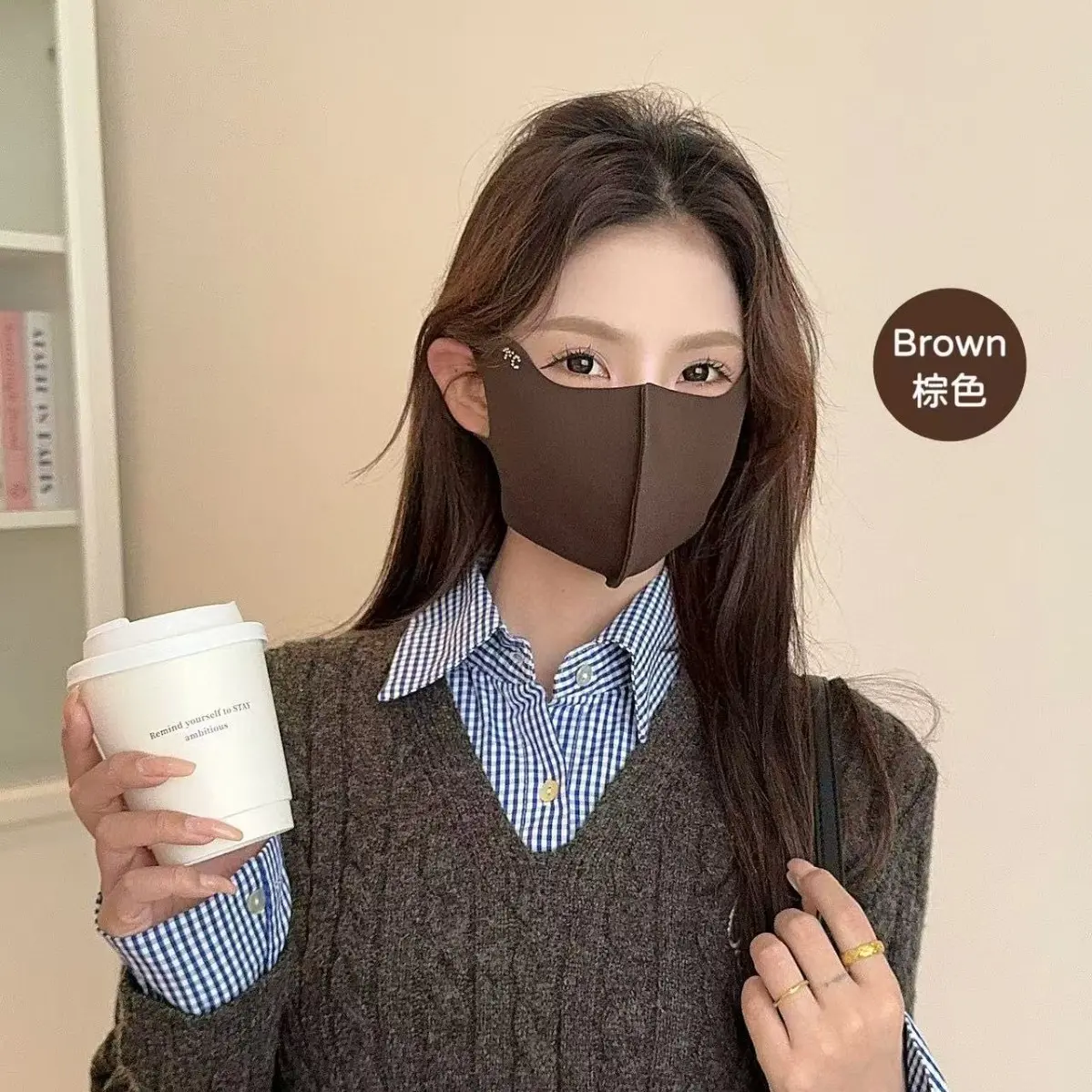 Winter fish scale hole cover coffee colo