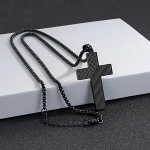 Men's American Flag Cross Necklace, Men's Cross Necklace, Stainless Steel Pendant Chain with Bible Verse, Baptism & First Communion Pendant Chain Gifts