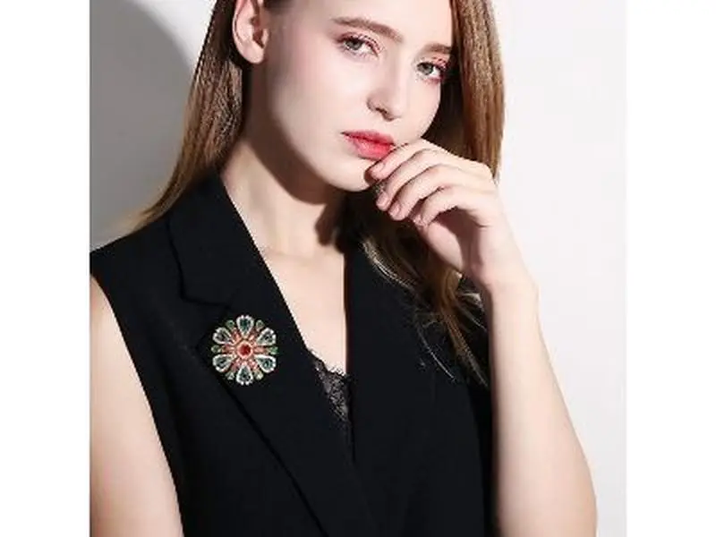 Baroque Court Retro Rhinestone Brooch Pin,Flower Brooch Lapel Boutonniere Pins